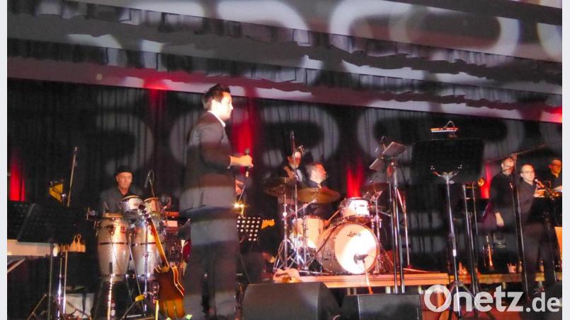 Swinging Christ-mas“ mit der „King-Size Bigband“ Bild: Schönberger, Ferdinand [fsb]