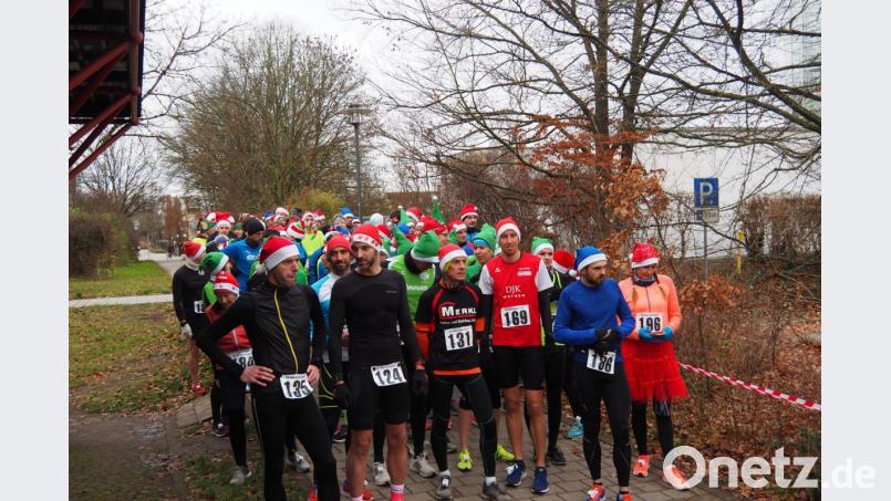 Start zum ersten Nikolaus Fun Run des Turnerbunds Weiden. Bild: Bühner
