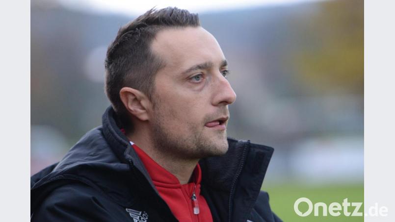 Tobias Bernklau bleibt auch in der kommenden Saison Trainer der SpVgg Pfreimd. Bild: ham