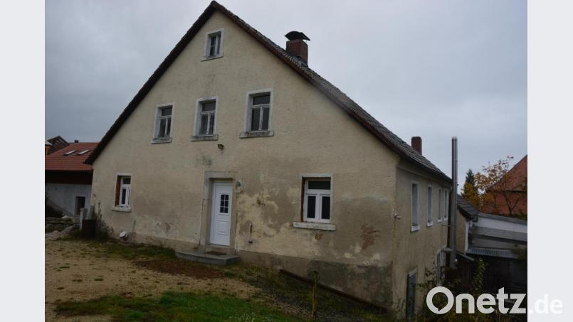 Die Generalsanierung des Imkerhauses soll in einem Jahr abgeschlossen sein. Bild: jr