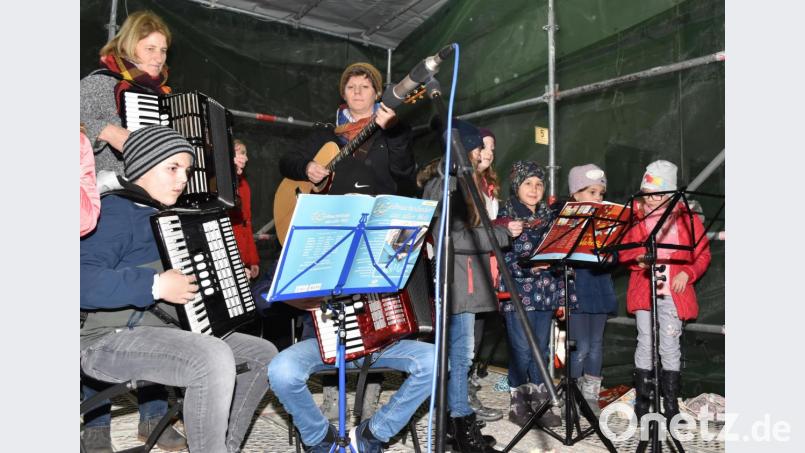 Illbirgis Klimperkiste bot eine Vielfalt an Gesang und Instrumenten Bild: no