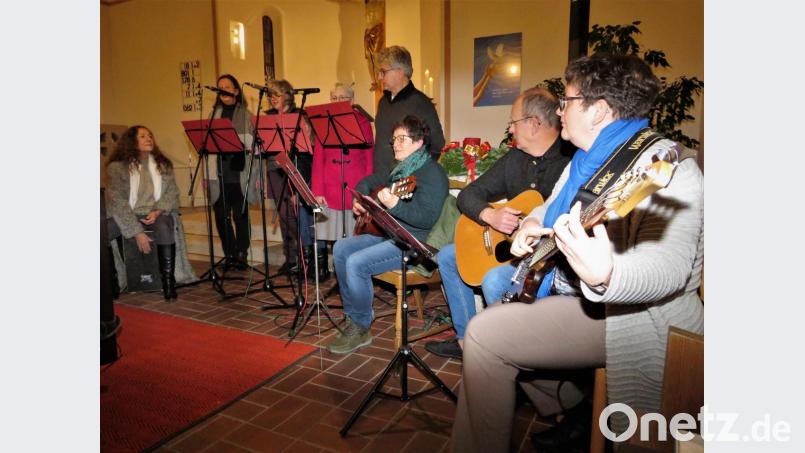 Die Gruppe "Changes" nutzte die schöne Melodie von "Lady in Black", um mit einem deutschen Text die Hoffnung an Jesus und sein Wirken anklingen zu lassen. Bild: ubb