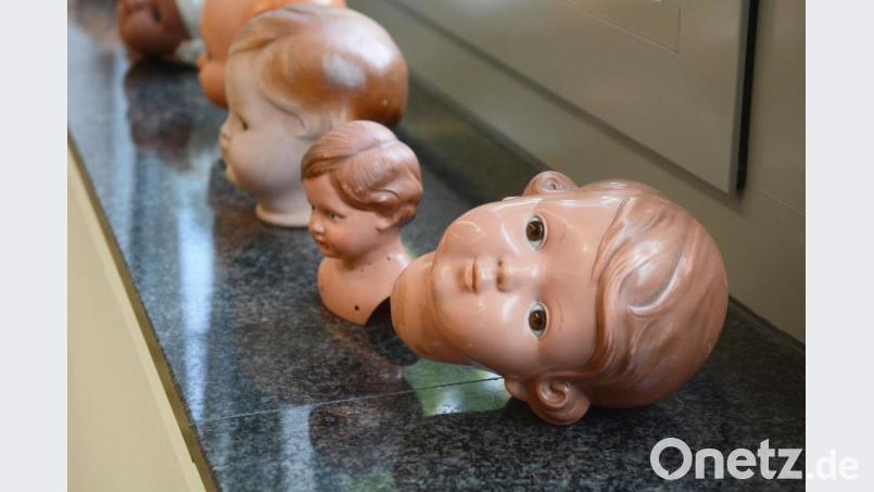 Ersatzteile der Puppenwerkstatt. Bild: Gabi Schönberger