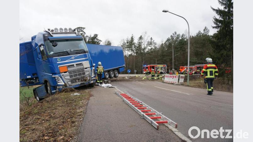 Nahe Burglengenfeld kam es am Monat zu einem schweren Unfall. Bild: Christopher Dotzler