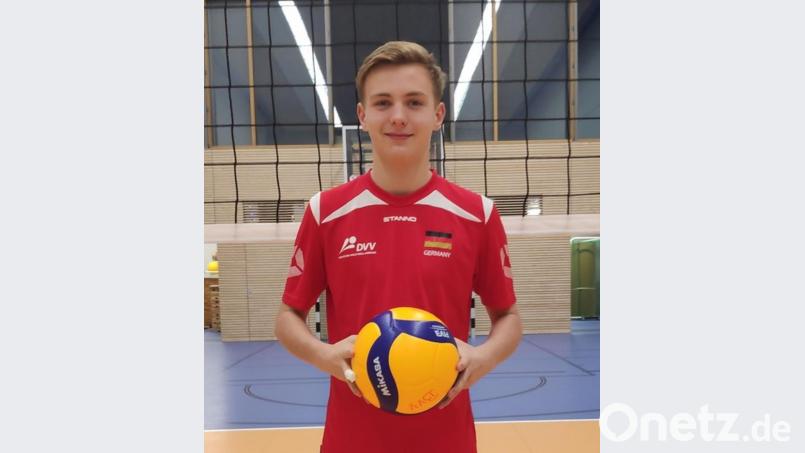 Lenny Graven gilt als eines der größten Volleyball-Talente Deutschlands. Der 15-Jährige steht am Mittwoch vor seinem Länderspieldebüt in der U-18-Nationalmannschaft im Spiel gegen Frankreich. Bild: exb