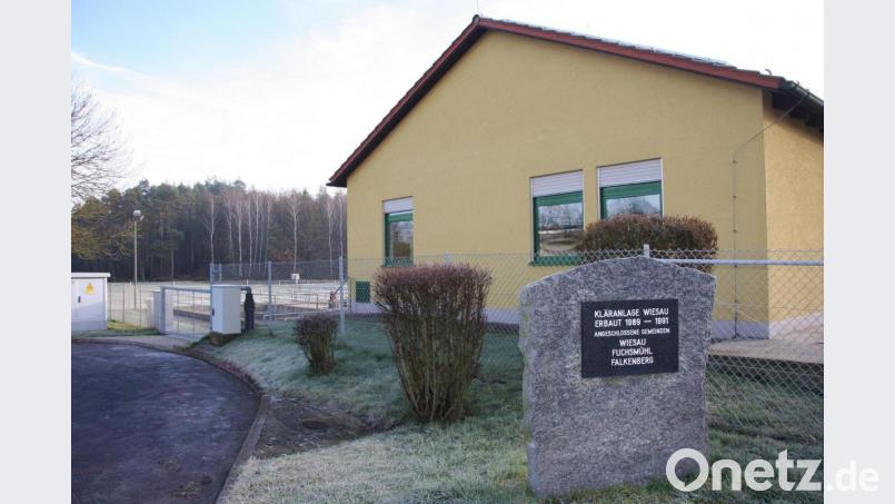 Die Kläranlage bei Schönhaid wurde 1991 fertiggestellt und wird von drei Gemeinden genutzt. In den kommenden Monaten stehen Sanierungsarbeiten an. Bild: wro