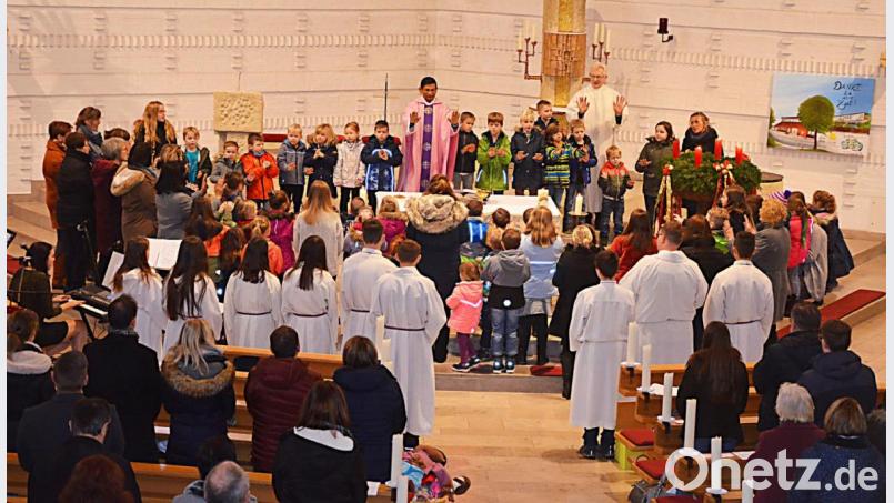 Dankgottesdienst anlässlich der Verabschiedung von Kinderhausleiterin Waltraud Kroher. Bild: ü