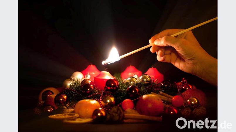 Weihnachten ist für die meisten von uns nicht nur das schönste Fest des Jahres, sondern auch immer eine Zeit der Rituale. Bild: nakedking – stock.adobe.com