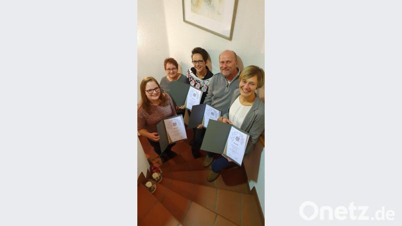 Die Geehrten der BSJ im Kreis Amberg (von links): Anita Powalla, Helga Powalla, Tina Nentwig, Reinhard Weber und Simone Fuchs. Bild: Reinhard Weber