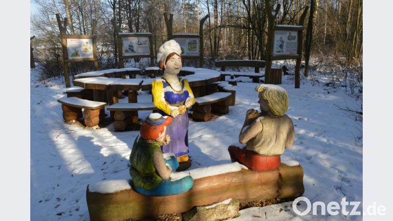 Im Märchengarten gibt es allerlei interessante Entdeckungen zu machen. Bild: exb/Elisabeth Wißmann