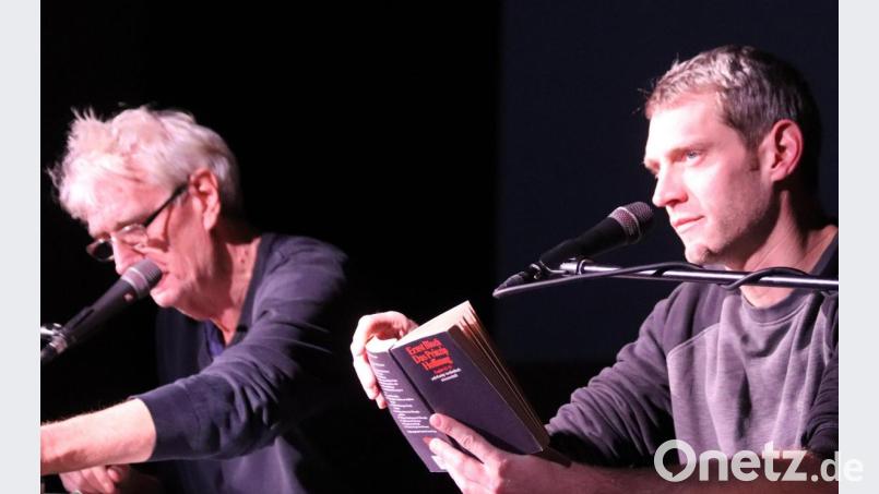 Der Autor, Publizist und Dramaturg Thomas Ebermann (links) und sein Mitstreiter Thorsten Mense, ein freiberuflicher Soziologe, Journalist, Autor und Filmvorführer. Bild: mfh