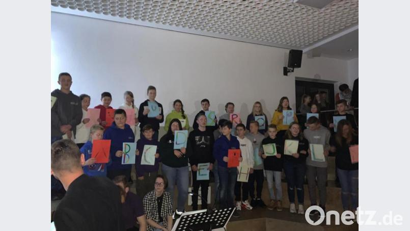 Weihnachtsfeier an der Wirtschaftsschule. Bild: exb