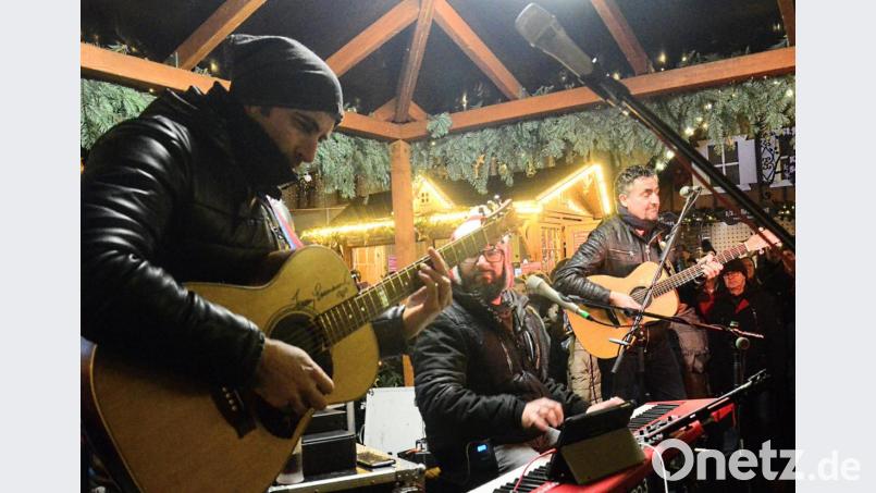 Das Trio &quot;Italiano&quot; mit Rocky, Gianni und Ricardo spielt Welthits. Bild: Kunz