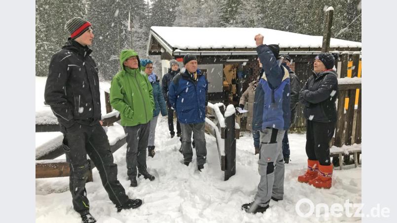 &quot;Lust auf Winter&quot; bestimmt die Szenerie rund um das Treffen an der Talstation des Wurmsteinlifts. Verantwortliche und Helfer treffen sich zur Vorbereitung auf die Saison 2019/20. Bild: nm