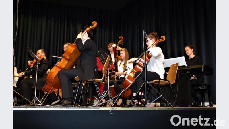 Hochkonzentriert wurden die Weihnachtslieder interpretiert. Bild: ubb