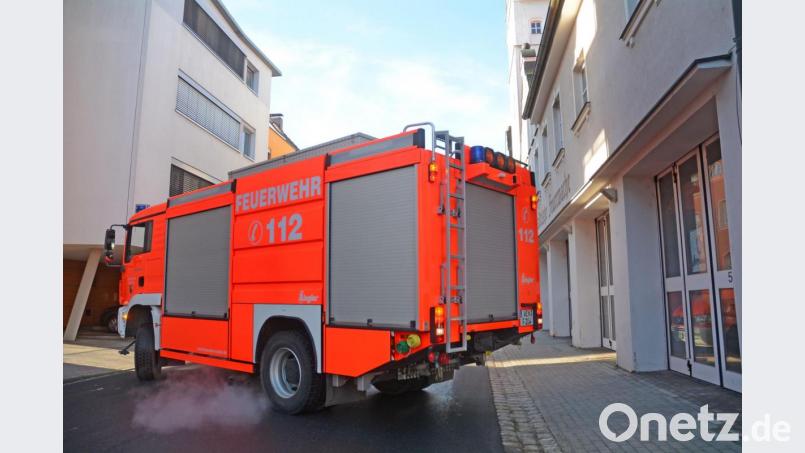Die kleinen Tore der alten Feuerwache sind für die modernen großen Fahrzeuge zu klein. Bild: Gabi Schönberger
