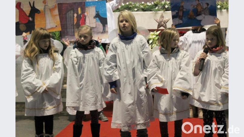 Die kleinen Kommunionkinder-Engelchen. Bild: Schönberger, Ferdinand [fsb]