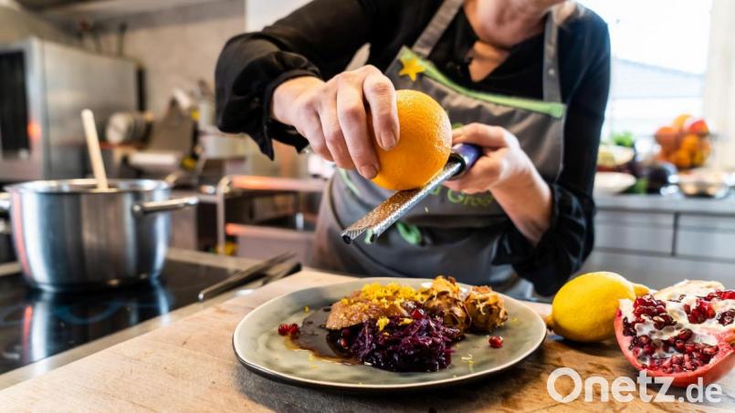 Abrieb von Ingwer und Orangenschale sorgen für Pepp. Bild: gld