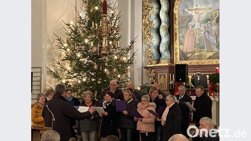 Evangelischer Kirchenchor unter der Leitung von Siegfried Knahn. Bild: gut