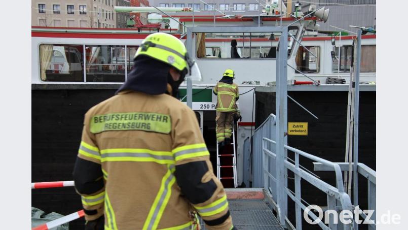 Gleich drei Mal muss die Feuerwehr am zweiten Weihnachtsfeiertag in Regensburg ausrücken. Bild: Alexander Auer