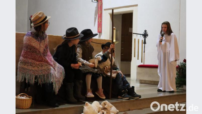 Der Engel verkündet den Hirten die frohe Botschaft von der Geburt Jesu. Bild: wrm