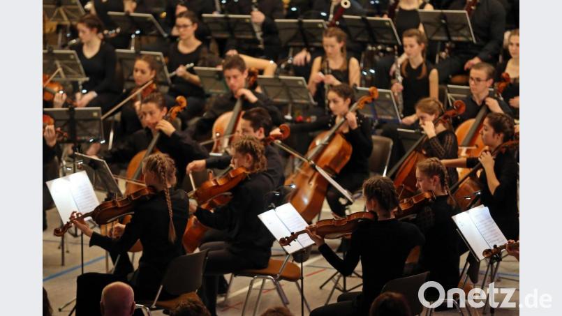 Bayerisches Landesjugendorchester, Sulzbach-Rosenberg, Krötenseehalle, Lions Club, Neujahrskonzert, 05.01.2018, 

 


copyright: Foto BerndMueller; Bernd Müller Sternsteinweg 3, 92237 Sulzbach-Rosenberg, Germany, 
Tel. 0173-3679531 
Deutsche Bank Blz 70070024 Konto 5589494,
E-Mail: <a href=