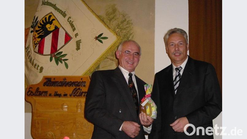 Am 27. Dezember 2016 starb der zweite Vorsitzende Helmut Adler (rechts), der seit 1991 mit Vorsitzenden Hans Zimmermann (links) den Heimatverein führte. Archivbild: gz