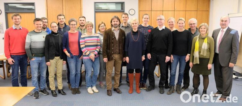 Das neue Team des Arbeitskreises Sport in Schule und Verein. Bild: exb