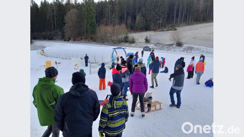 Das Familienland im Fichtelgebirge läuft. Die Schneedecke ist bestens präpariert.. Bild: gis