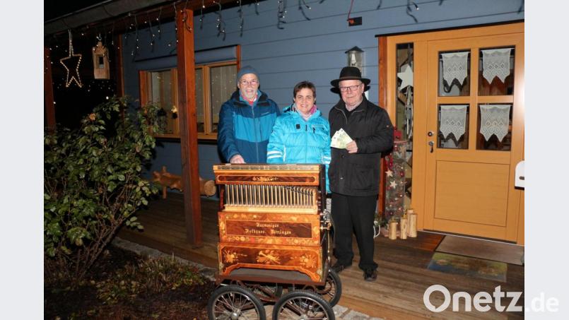 Frieda und Albin Zeitler spenden den Erlös aus den Drehorgeltagen an die Kinderkrebshilfe in der Region Oberpfalz Nord e. V.. Sie unterstützen den Verein bereits seit fast 20 Jahren. Bild: rpp