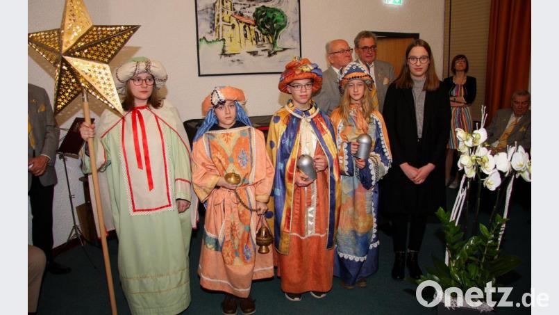 Der Besuch der Sternsinger, die am Neujahrsempfang die Weihnachtsgrüsse überbringen durften, ist zu einer schönen Tradition geworden. Bild: wro