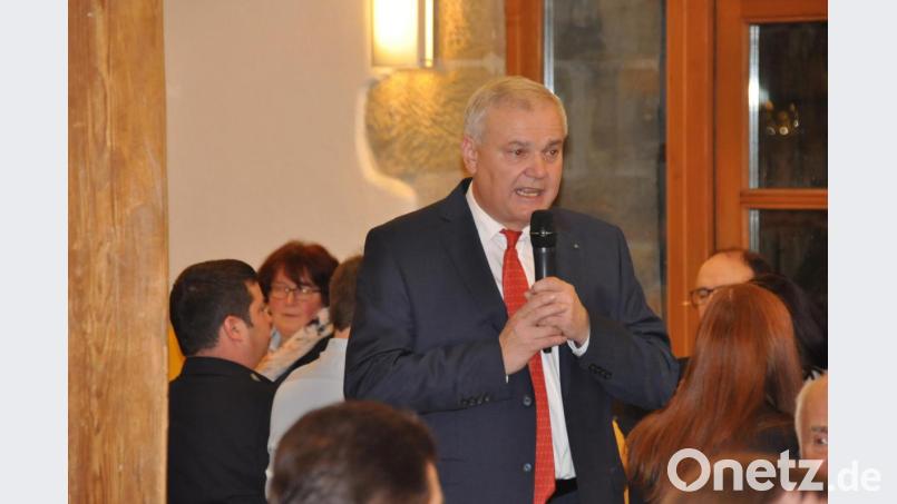 Bürgermeister Günter Kopp spricht beim Neujahrsempfang Bild: ak