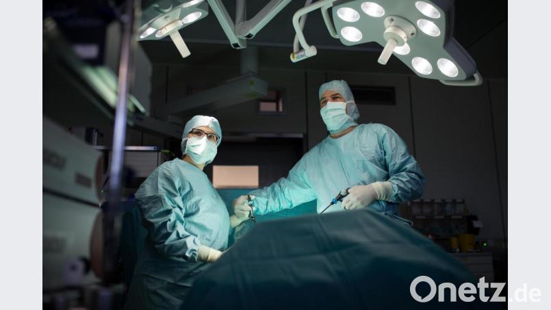 Auch in den Operationssälen des St.-Anna-Krankenhauses herrscht kein Personalmangel. Bild: exb
