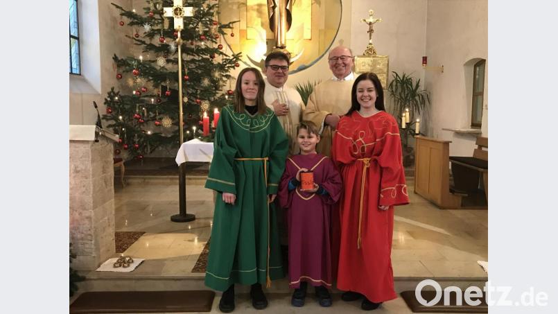 Die Sternsinger sammeln in Kleinschwand und Voitsberg 320 Euro für einen guten Zweck. Bild: Norbert Hammerl
