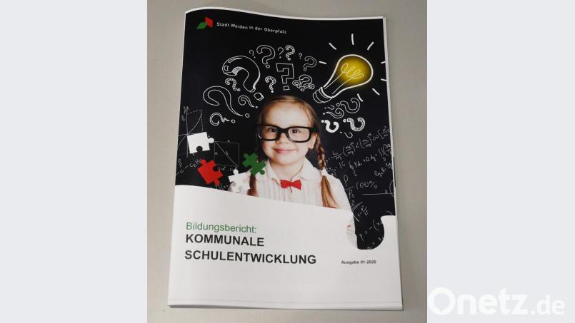 Titelblatt des mehr als 40-seitigen Bildungsberichts zur Kommunalen Schulentwicklung. Bild: Gabi Schönberger
