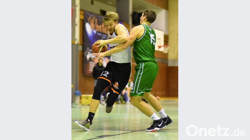 Auch auf Center wie Jonas Meißner (links) wird es am Samstag gegen die meist kleiner aufgestellten, wurfstarken Bayreuther ankommen. Archivbild: A. Schwarzmeier