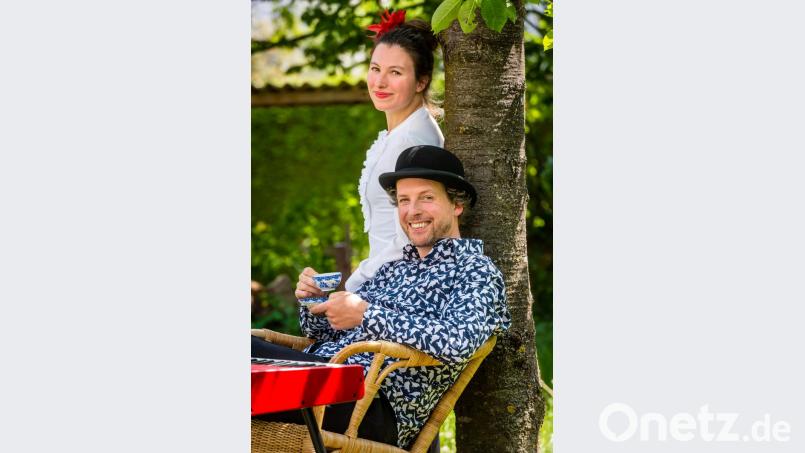 Ramon Bessel mit Isabelle Scheiber, &quot;Vokalpianist plus Sopren mit &quot;Liedern zum Festhalten&quot;. Bild: C. Hess