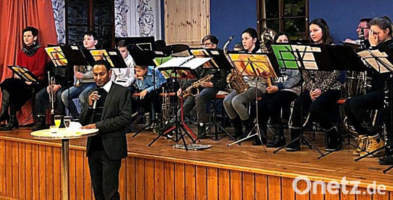 Stimmungsvoller Neujahrsempfang in der Pfarrei „Auferstehung Christi“. Bild: zer