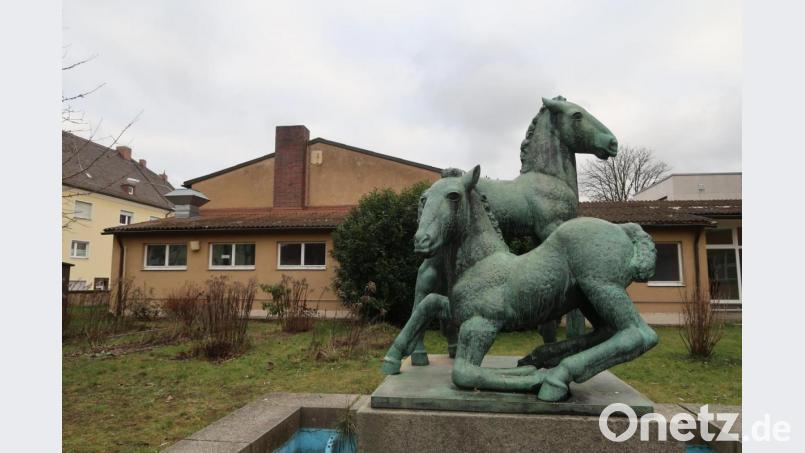 Die Turnhalle der Pestalozzischule soll durch eine Doppelturnhalle ersetzt werden. Bild: Kunz