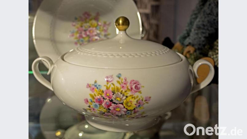 Eine Terrine der Form &quot;Melodie&quot; mit Blumendekor aus dem Jahr 1969. Bild: tr