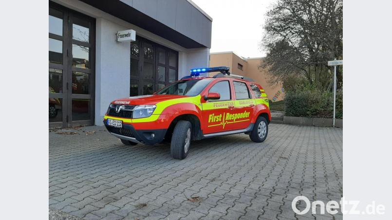 Das neu im Feuerwehrdesign folierte Einsatzfahrzeug der First-Responder-Gruppe Edelsfeld. Bild: exb