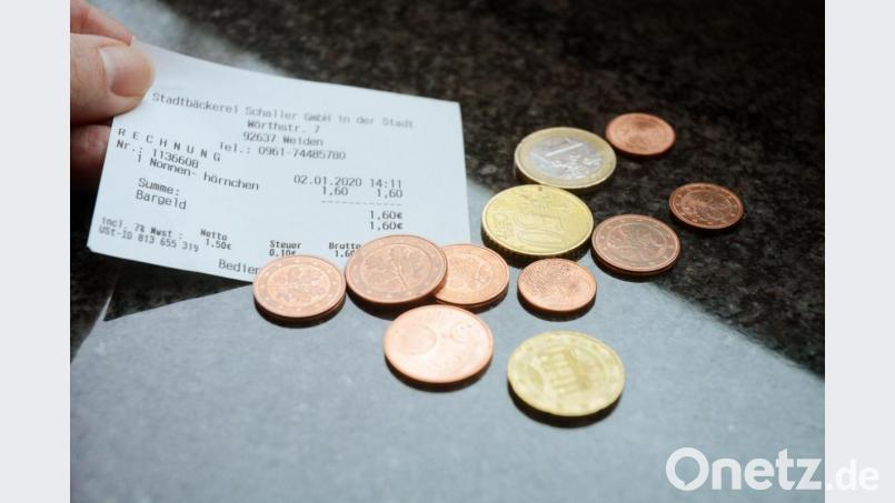 Seit 1. Januar 2020 besteht die Pflicht, bei jeder Transaktion in Geschäften oder Cafés einen Beleg auszugeben. Bild: Gabi Schönberger