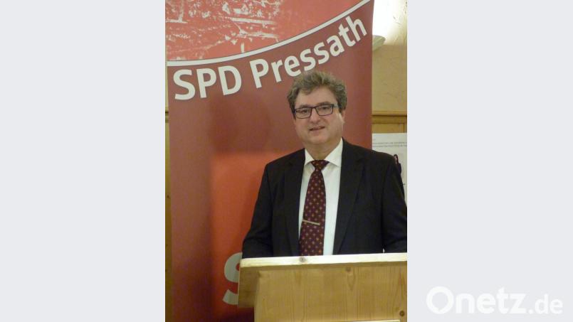 Er will Pressath nicht verwalten, sondern gestalten: Bernhard Stangl als SPD-Bewerber um das Amt des Bürgermeisters. Bild: mng