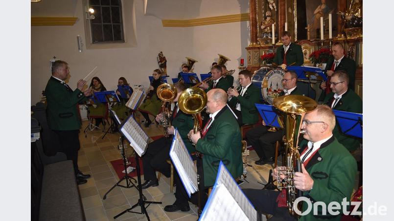 Benefiz-Konzert der der Michelfelder Blasmusik in der Kirche St. Magdalena bei Ranna. Bild: sck