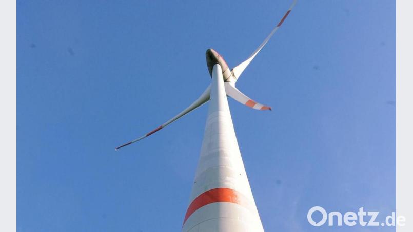 Wenn die Bürger einbezogen werden, gibt es wenig Probleme beim Thema Windkraft im Landkreis: Aufgrund dieser Erfahrung glaubt Landrat Richard Reisinger, dass es in diesem Bereich der erneuerbaren Energien durchaus noch weiteres Potenzial in Amberg-Sulzbach gibt. Bild: gf