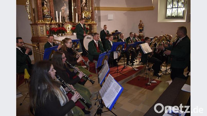 Benefiz-Konzert der der Michelfelder Blasmusik in der Kirche St. Magdalena bei Ranna. Bild: sck