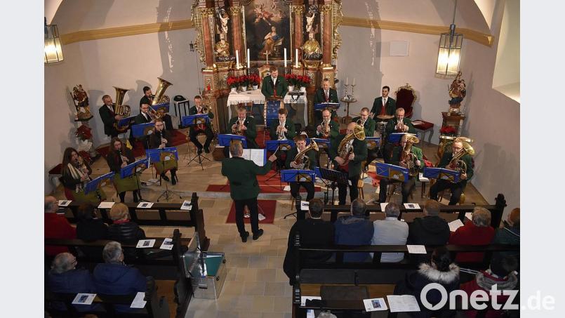 Benefiz-Konzert der der Michelfelder Blasmusik in der Kirche St. Magdalena bei Ranna. Bild: sck
