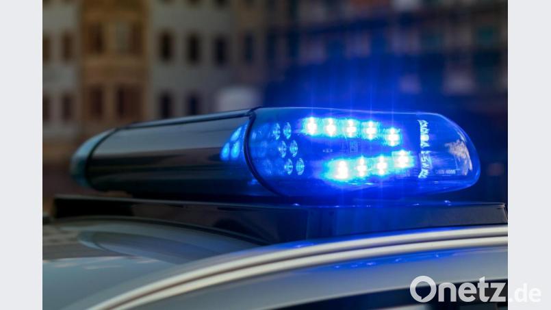 Zöllner haben in einem Fernzug einen Mann mit 1,2 Kilogramm Marihuana und knapp 3 Kilogramm Haschisch erwischt. Bild: Monika Skolimowska