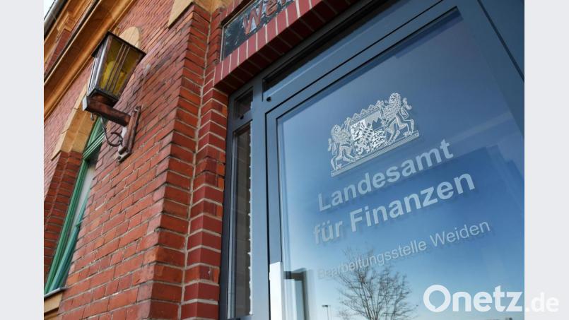 Mit dem Landesamt für Finanzen sollen 300 Arbeitsplätze nach Weiden ziehen. Bild: Gabi Schönberger