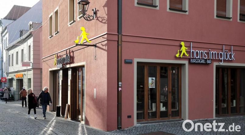 Hans im Glück hat in Amberg Fuß gefasst. Seit August 2018 gibt es das Restaurant in der Bahnhofstraße. Bild: Wolfgang Steinbacher